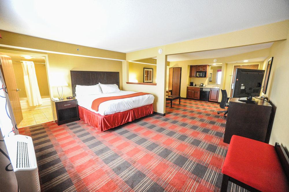 Holiday Inn Express Hotel & Suites Bowling Green By Ihg Exterior foto